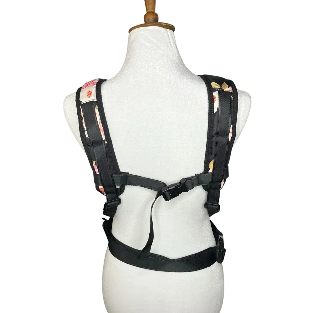 Petmolico Dog Cat Adjustable Pet Front Carrier XL Legs Out Travel Wearing Roses